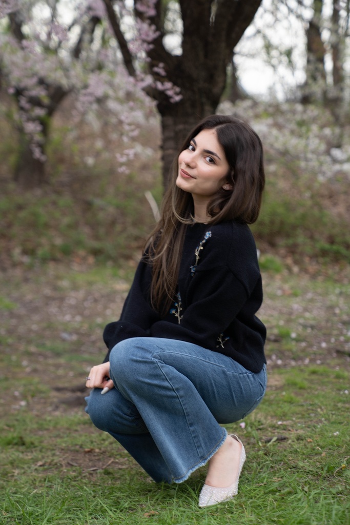 Dark Wash Jeans 