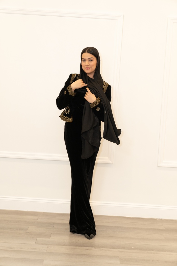 Stunning Velvet Dress Without Sleeves 