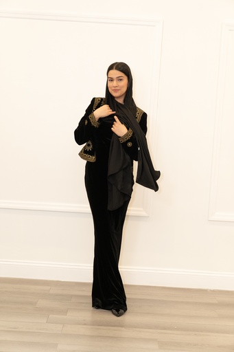 Stunning Velvet Dress Without Sleeves 