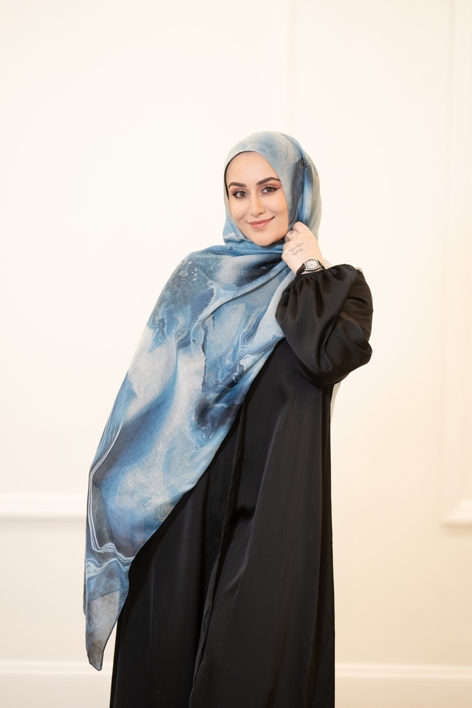 Blue Colored Wavy Shawl