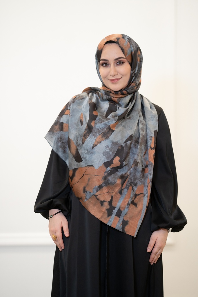 Colored Wavy Shawl 